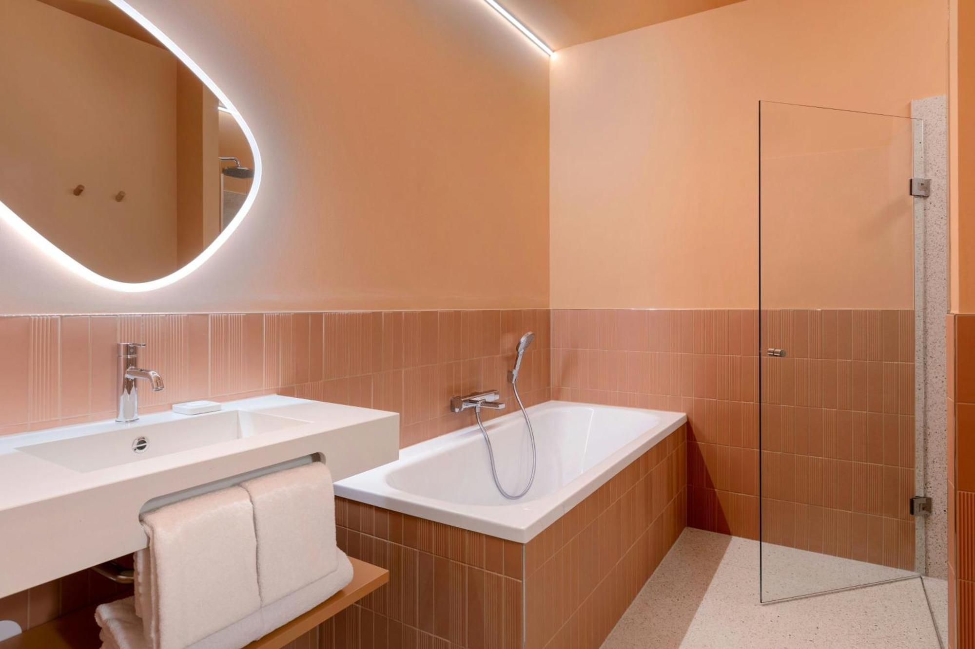 The Rebyl, Nijmegen, A Tribute Portfolio Hotel מראה חיצוני תמונה